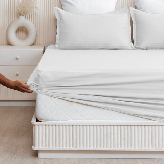 Waterproof Mattress Protector - Dustproof & Allergen Guard Fitted Bedsheet