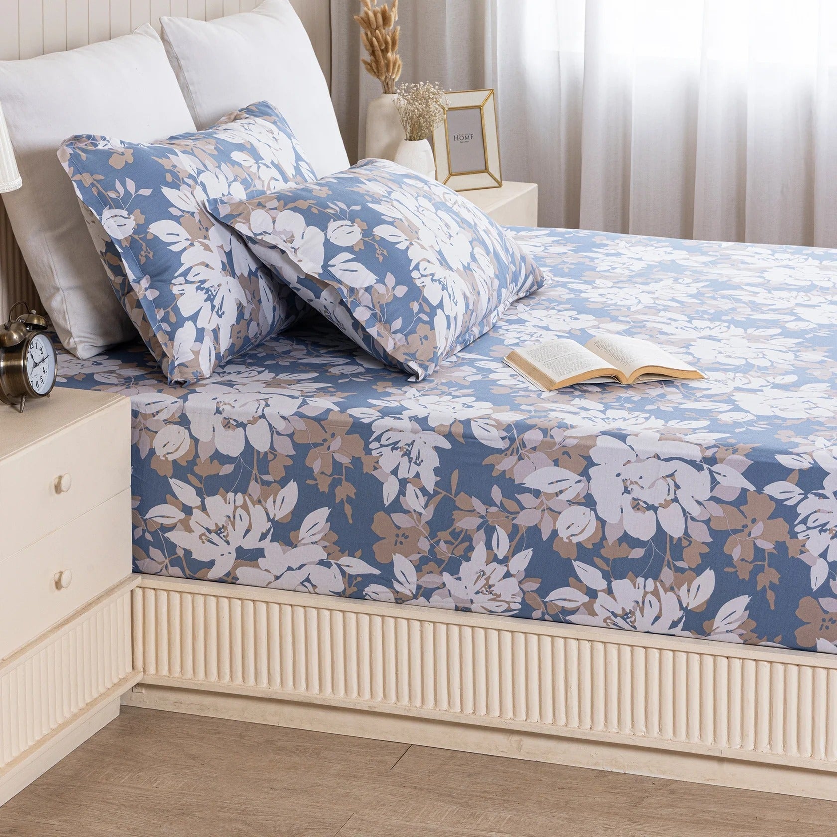 Waterproof Mattress Protector - Dustproof & Allergen Guard Fitted Bedsheet